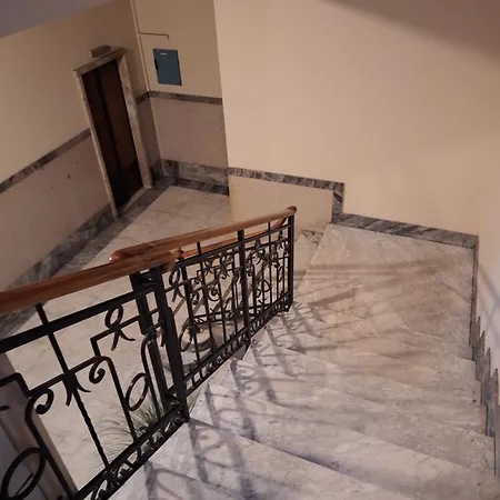 Chic Brand New At Palazzo Giuliani Apartamento *