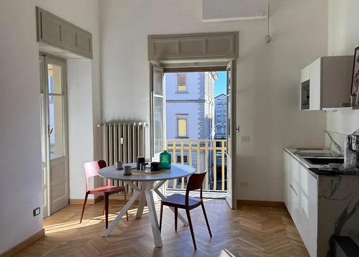 Chic Brand New At Palazzo Giuliani Apartment *